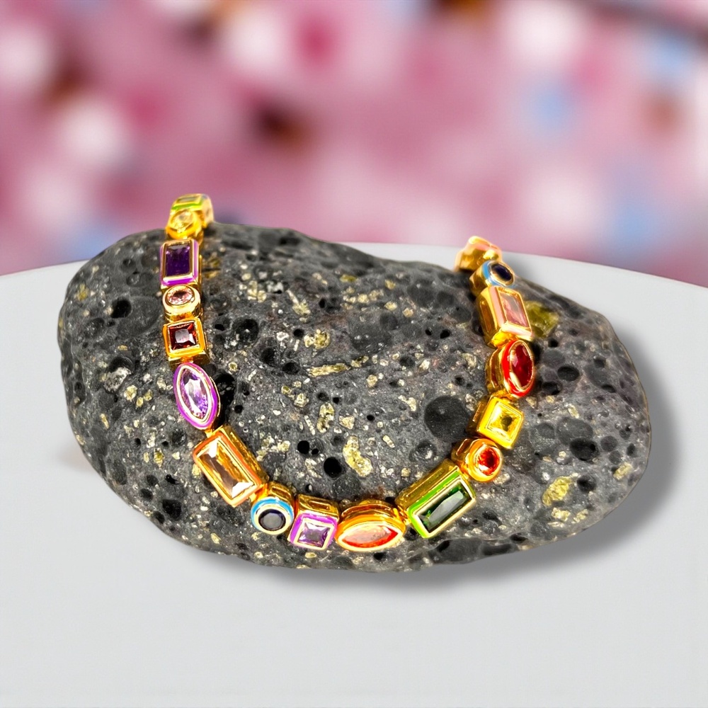 Hand Enameled Rainbow Amethyst, Ruby, Sapphire Bracelet in Gold - Picture 5 of 11